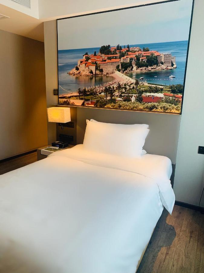 Mercure Shanghai Hongqiao Railway Station Экстерьер фото