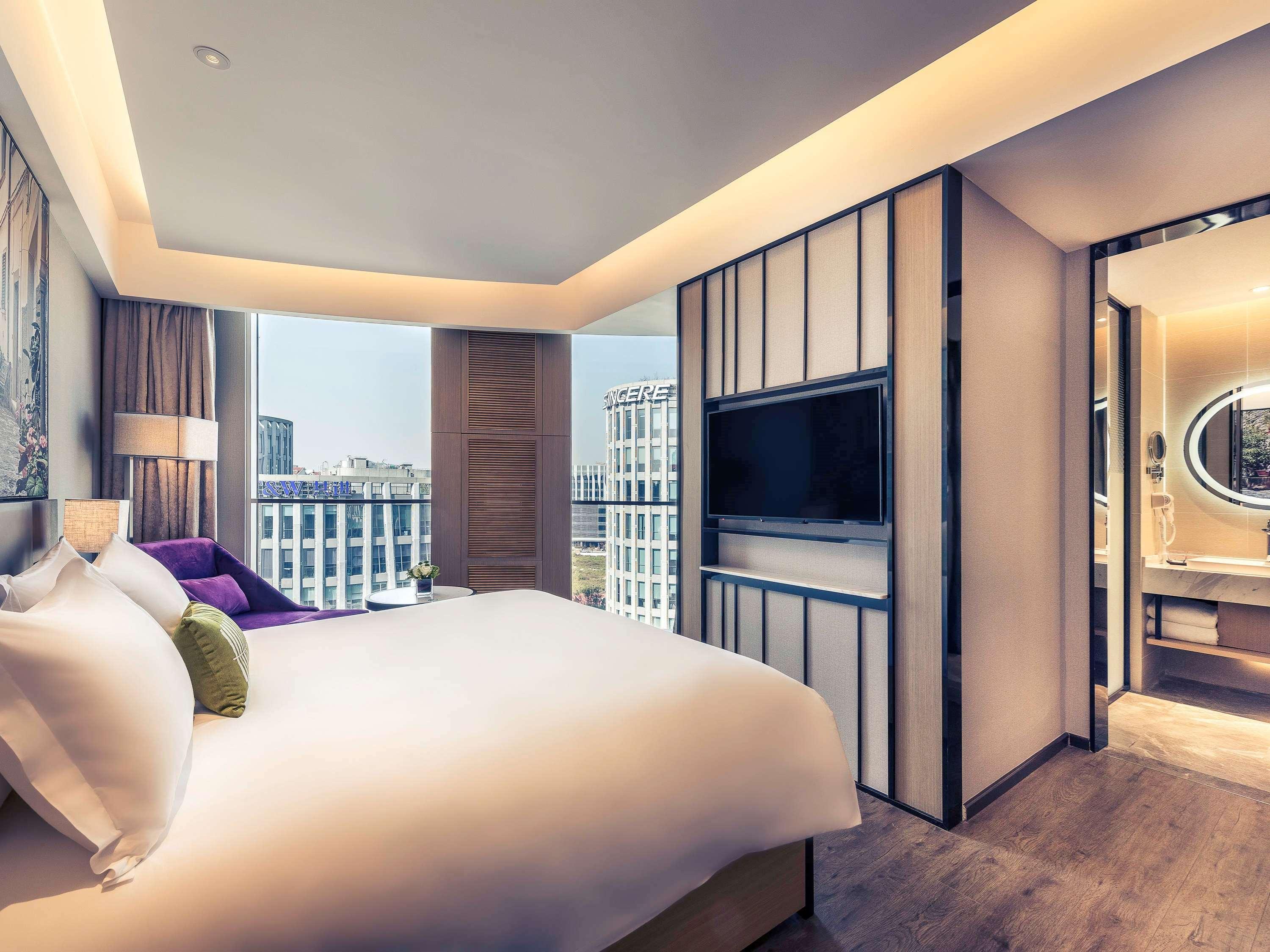Mercure Shanghai Hongqiao Railway Station Экстерьер фото