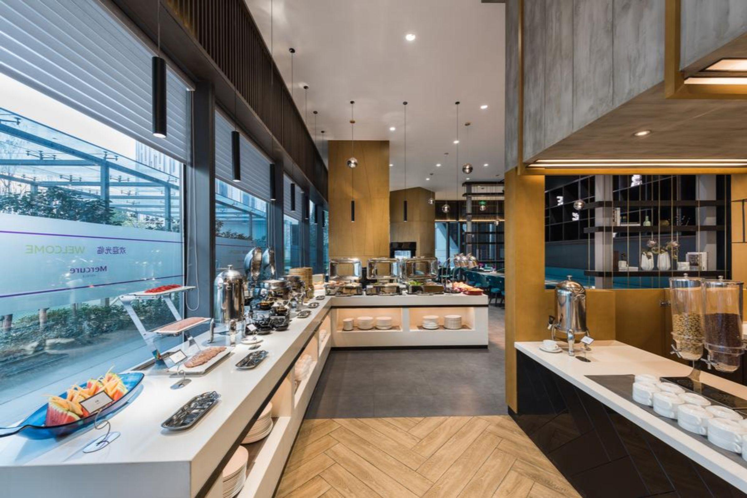 Mercure Shanghai Hongqiao Railway Station Экстерьер фото