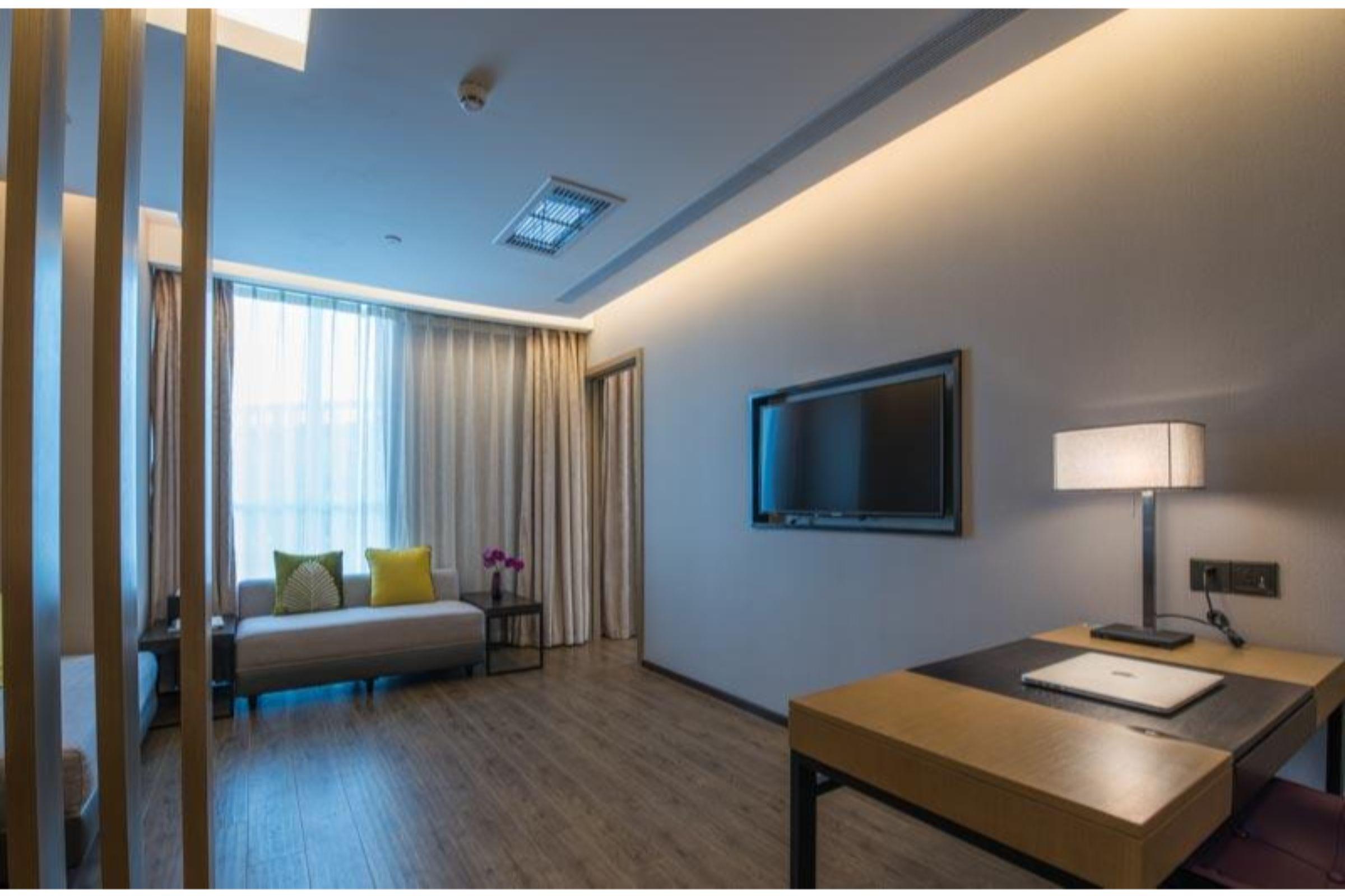 Mercure Shanghai Hongqiao Railway Station Экстерьер фото