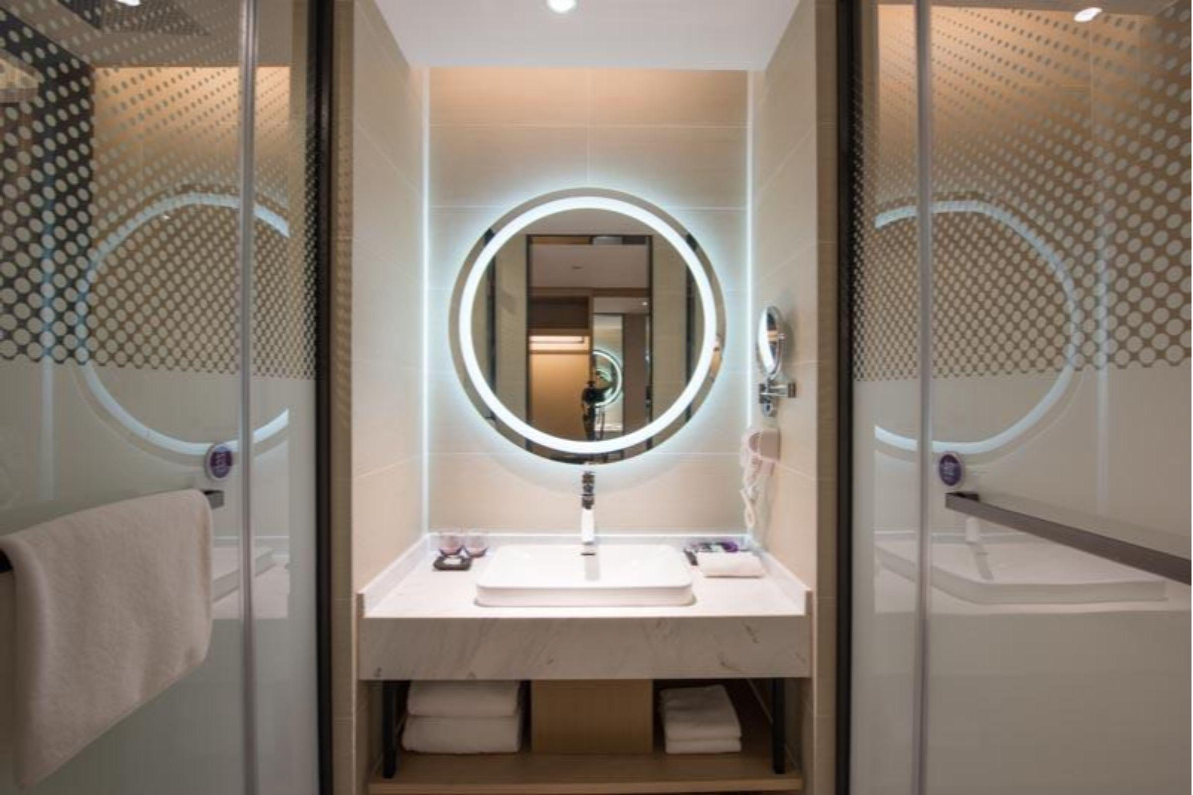 Mercure Shanghai Hongqiao Railway Station Экстерьер фото
